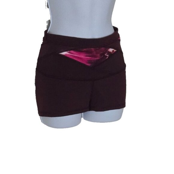 Lululemon Boogie Shorts Full-On Luon Roll Down Maroon Women's Size 6 - Picture 1 of 7